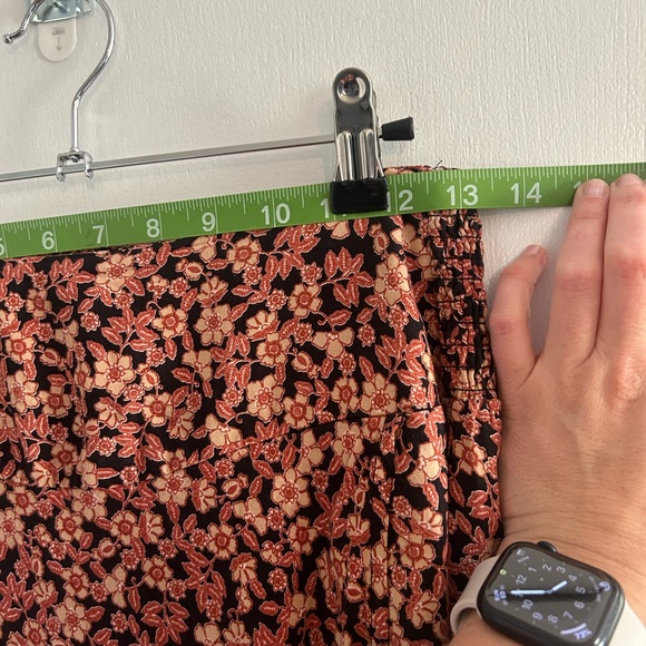 Midi wrap skirt - Picture 9 of 9